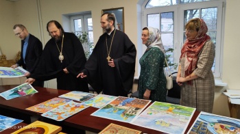 «Красота Божьего мира»: Региональный этап международного конкурса детского творчества в Гатчинской епархии