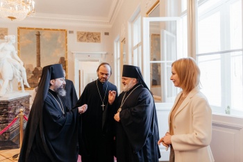 Иеромонах Трифон принял участие в церемонии награждения деятелей образования и культуры за заслуги в области духовного просвещения в год 800-летия со дня рождения святого князя Александра Невского