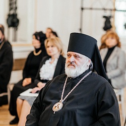 Иеромонах Трифон принял участие в церемонии награждения деятелей образования и культуры за заслуги в области духовного просвещения в год 800-летия со дня рождения святого князя Александра Невского
