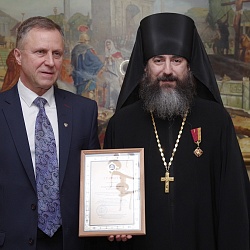 В Нижнем Новгороде состоялось награждение организаторов окружного и всероссийского этапов конкурса «За нравственный подвиг учителя»