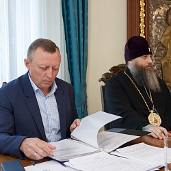 В Новосибирске подвели итоги конкурса «За нравственный подвиг учителя» по Сибирскому федеральному округу