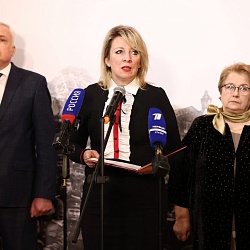 Иеромонах Трифон (Умалатов) принял участие в открытии выставки «Летопись Победы»