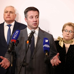 Иеромонах Трифон (Умалатов) принял участие в открытии выставки «Летопись Победы»