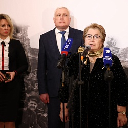 Иеромонах Трифон (Умалатов) принял участие в открытии выставки «Летопись Победы»