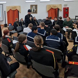 Участникам Свято-Иннокентьевского форума в Якутии была представлена Патриаршая программа изучения Библии