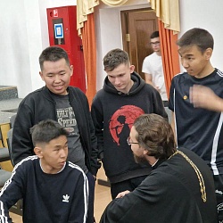 Участникам Свято-Иннокентьевского форума в Якутии была представлена Патриаршая программа изучения Библии