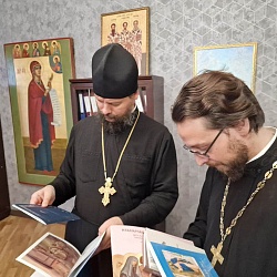 Участникам Свято-Иннокентьевского форума в Якутии была представлена Патриаршая программа изучения Библии