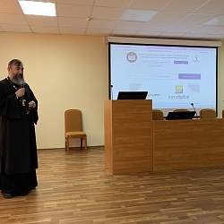 Иеромонах Трифон (Умалатов) провёл семинар для экспертов и педагогов Ставропольской епархии