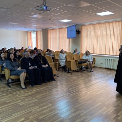 Иеромонах Трифон (Умалатов) провёл семинар для экспертов и педагогов Ставропольской епархии