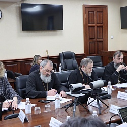 В Горно-Алтайске состоялось заседание по организации межрегионального этапа конкурса «За нравственный подвиг учителя» по Сибирскому федеральному округу