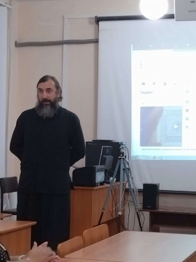 Иеромонах Трифон (Умалатов) принял участие в семинаре «Методическое сопровождение педагогических практик» на территории Республики Калмыкия