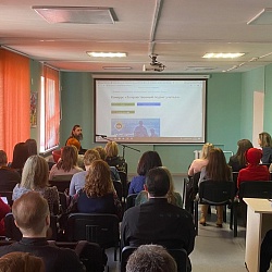 Иеромонах Трифон (Умалатов) принял участие в семинаре для педагогов в Волгограде