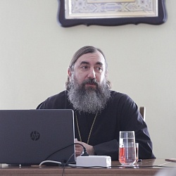 В Челябинской епархии иеромонах Трифон (Умалатов) рассказал о конкурсе «За нравственный подвиг учителя»