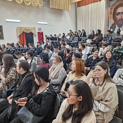 В Якутске началась реализация проекта «Молодость обретает опыт: от Библии к социальному проектированию»