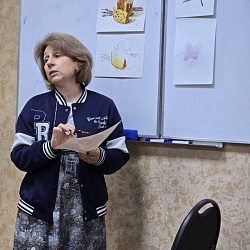 В Канской епархии прошли мастер-классы от преподавателя Академии акварели и изящных искусств Сергея Андрияки