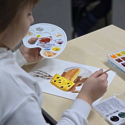 В Канской епархии прошли мастер-классы от преподавателя Академии акварели и изящных искусств Сергея Андрияки