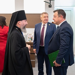 В Майкопе подвели итоги II межрегионального этапа XXI ежегодного Всероссийского конкурса «За нравственный подвиг учителя» по Южному федеральному округу