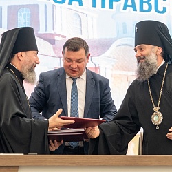 В Майкопе подвели итоги II межрегионального этапа XXI ежегодного Всероссийского конкурса «За нравственный подвиг учителя» по Южному федеральному округу