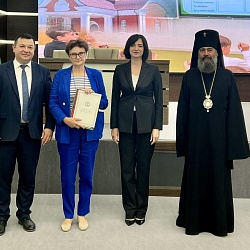 В Майкопе подвели итоги II межрегионального этапа XXI ежегодного Всероссийского конкурса «За нравственный подвиг учителя» по Южному федеральному округу