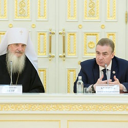 В Оренбурге подведены итоги II межрегионального этапа конкурса «За нравственный подвиг учителя» по Приволжскому федеральному округу