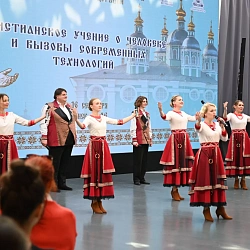 В Смоленской области подвели итоги XXI Образовательных чтений и наградили лучших педагогов