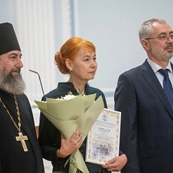 Учителя Череповца стали победителями XXI Всероссийского конкурса «За нравственный подвиг учителя»
